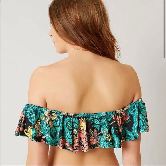 Splendid Farmhouse Ruffled Bandeau Bikini Top Large NWT - Picture 3 of 8